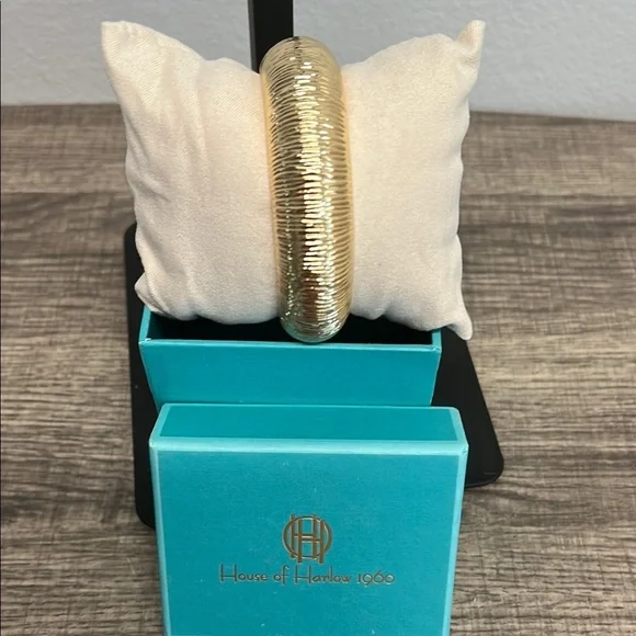 House of Harlow 1960 | Gold Textured Bangle Bracelet - Picture 5 of 6